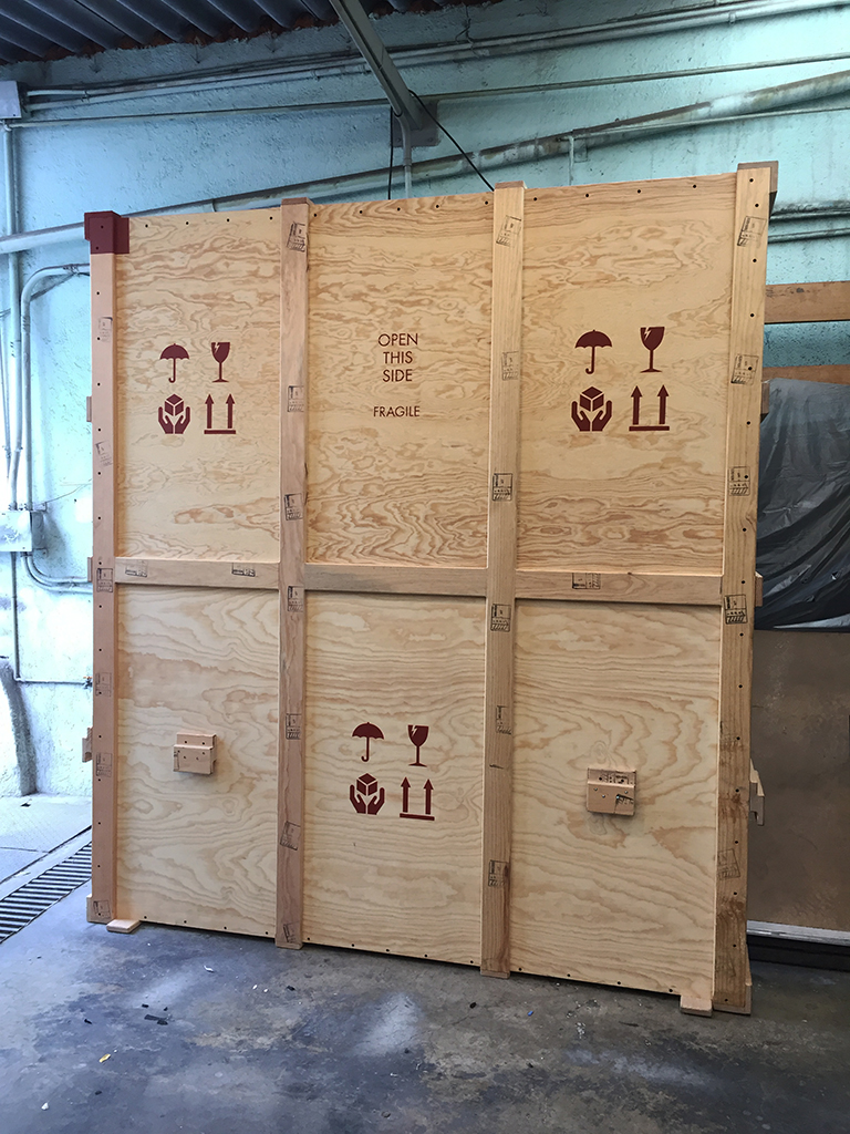 gloriacortina_artshippingcrate_valenzuelaproductora