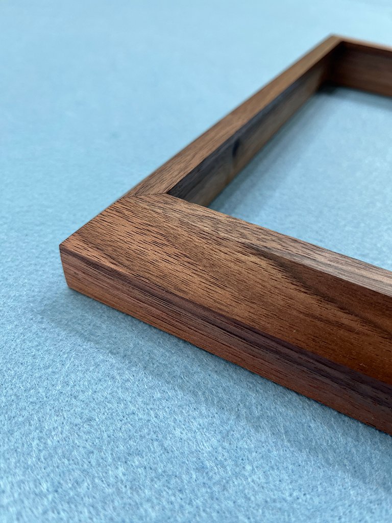 artframing_customdesing_woodworking_valenzuelaproductora